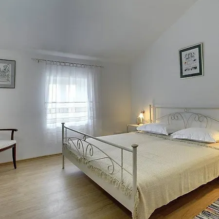 Villa Lucy